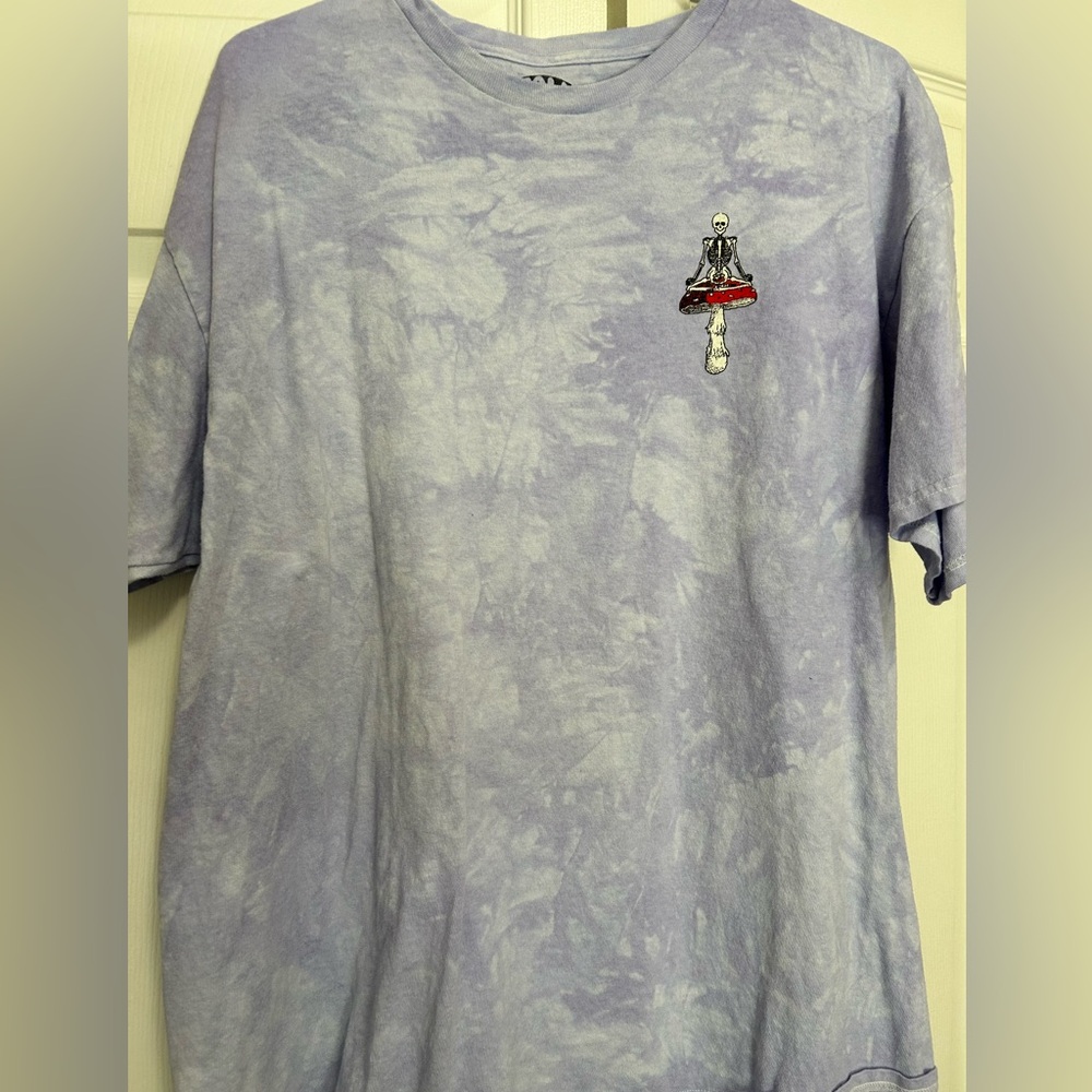 Men’s acid wash tshirt